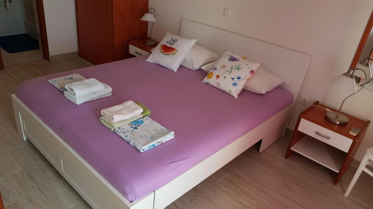 Apartments Bocin Rosso Хвар Екстер'єр фото
